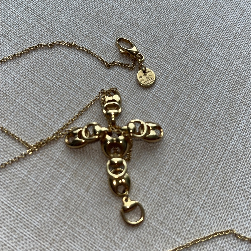 Gucci Gold Cross Necklace - Picture 1 of 3